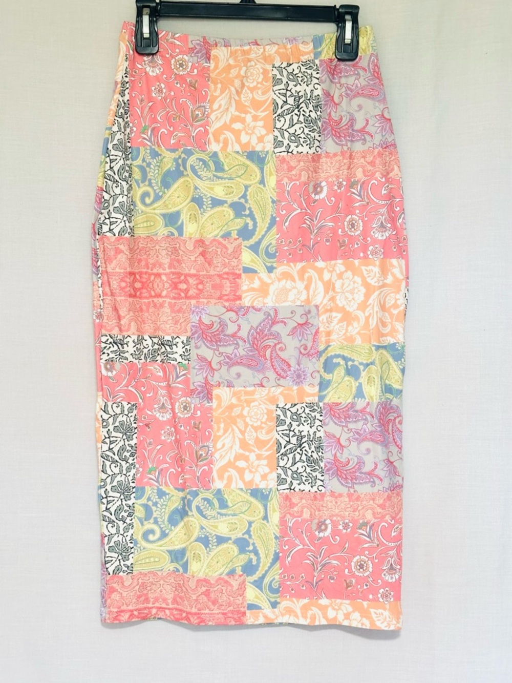 Cupshe Coral and multi color Paisley-Print pencil Skirt